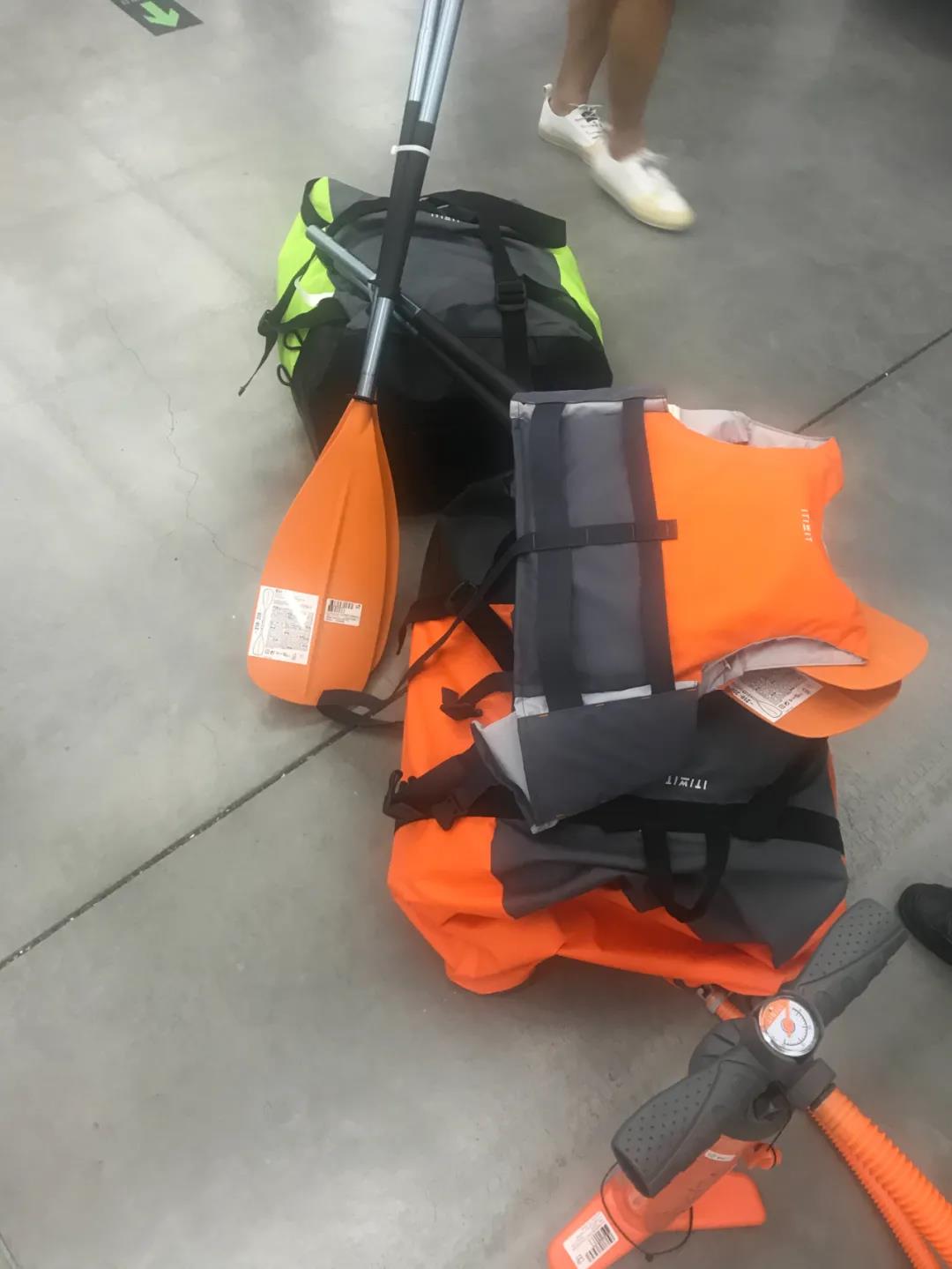 xxx